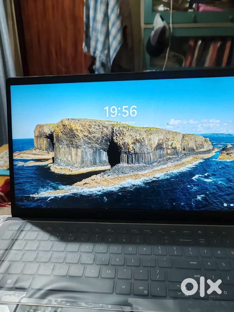 Dell inspiron 3511 i3 11