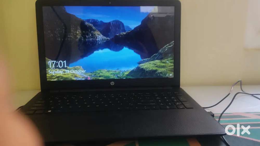 I am selling my hp laptop 15