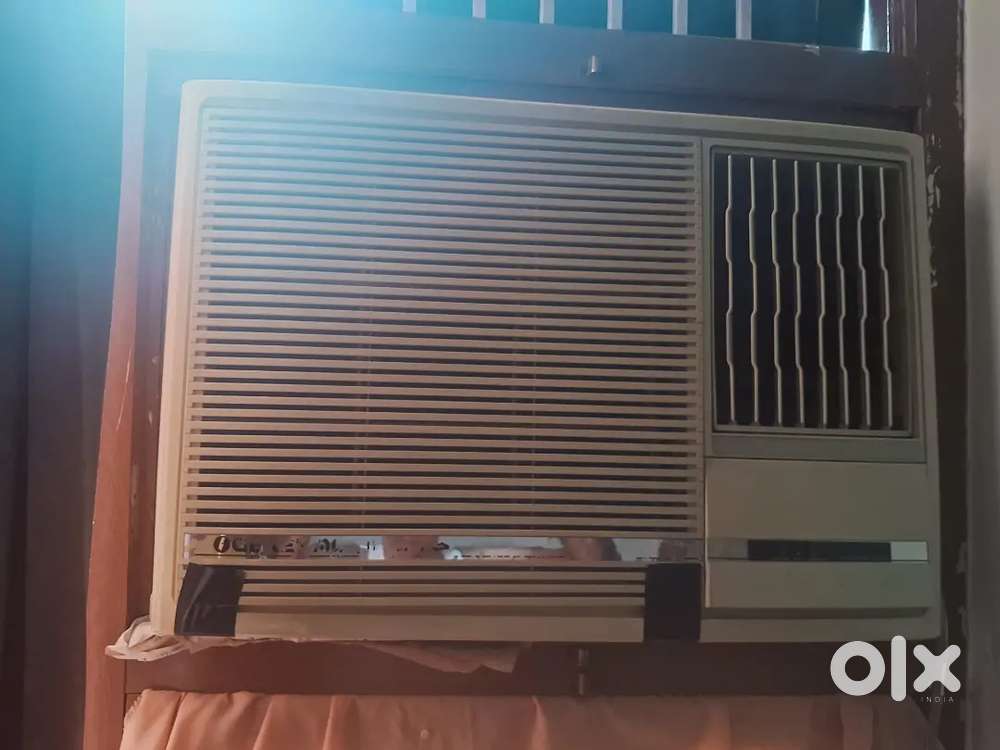 O.  General.  Ac  window