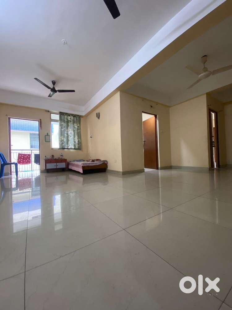 Specious 2bhk flat for sale at jonali main road