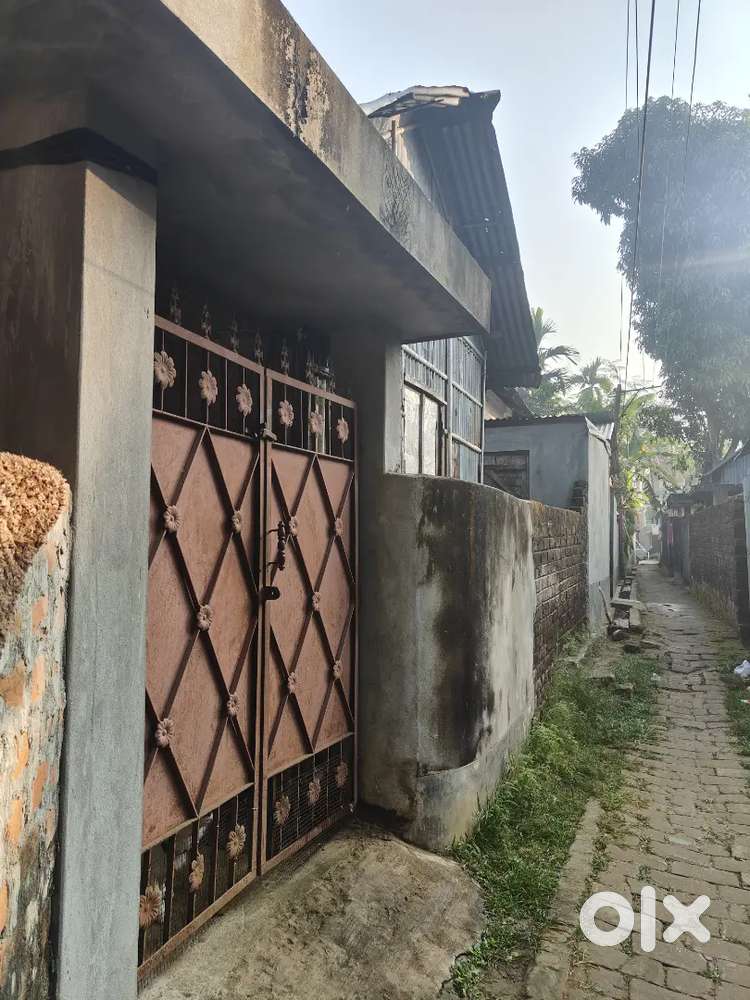 house sale at Bardowali near Pratapsangha Club