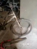 Rs 1500 sell cycle running condition new lock tyre tube complete