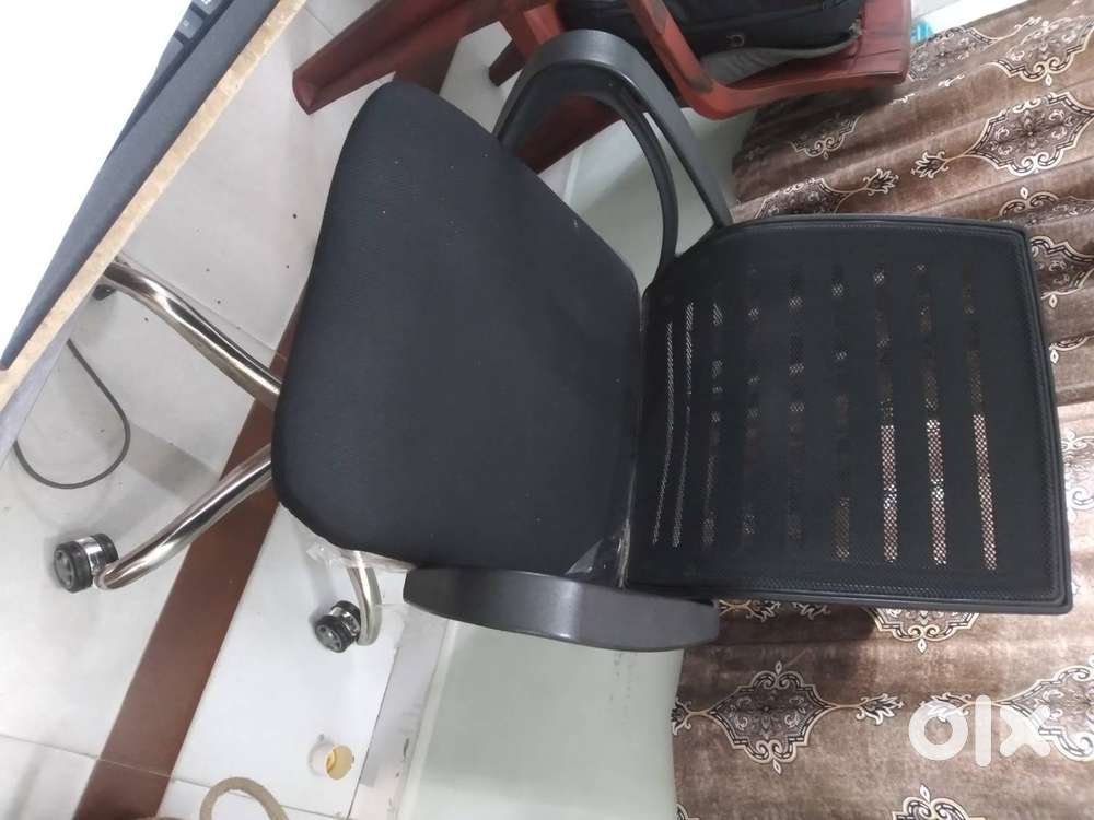 Computer chair