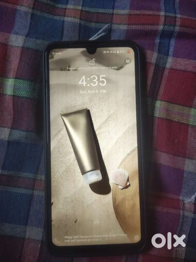 Vivo t1 6 + 4 GB RAM 128 storeg display changing phone is all working