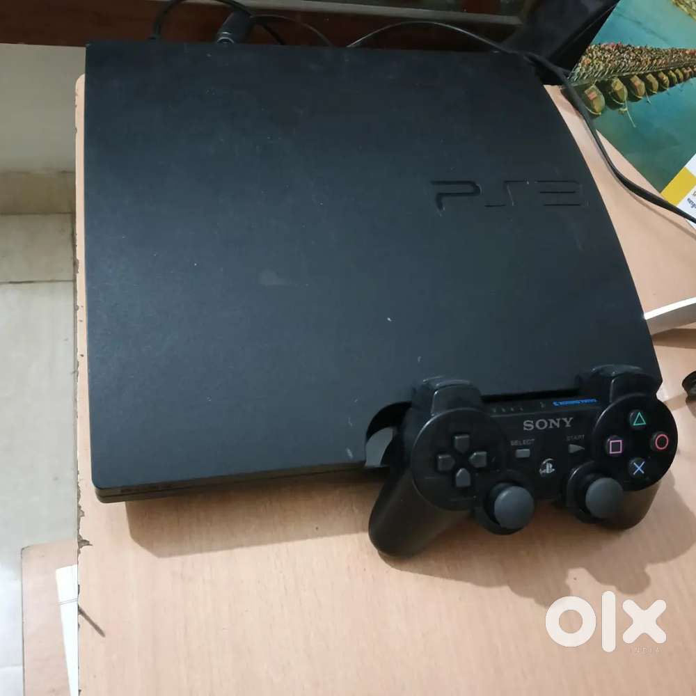 PS3 FULLY WORKING CONDITION, WITH 13+ games and ORIGINAL GTA V cd