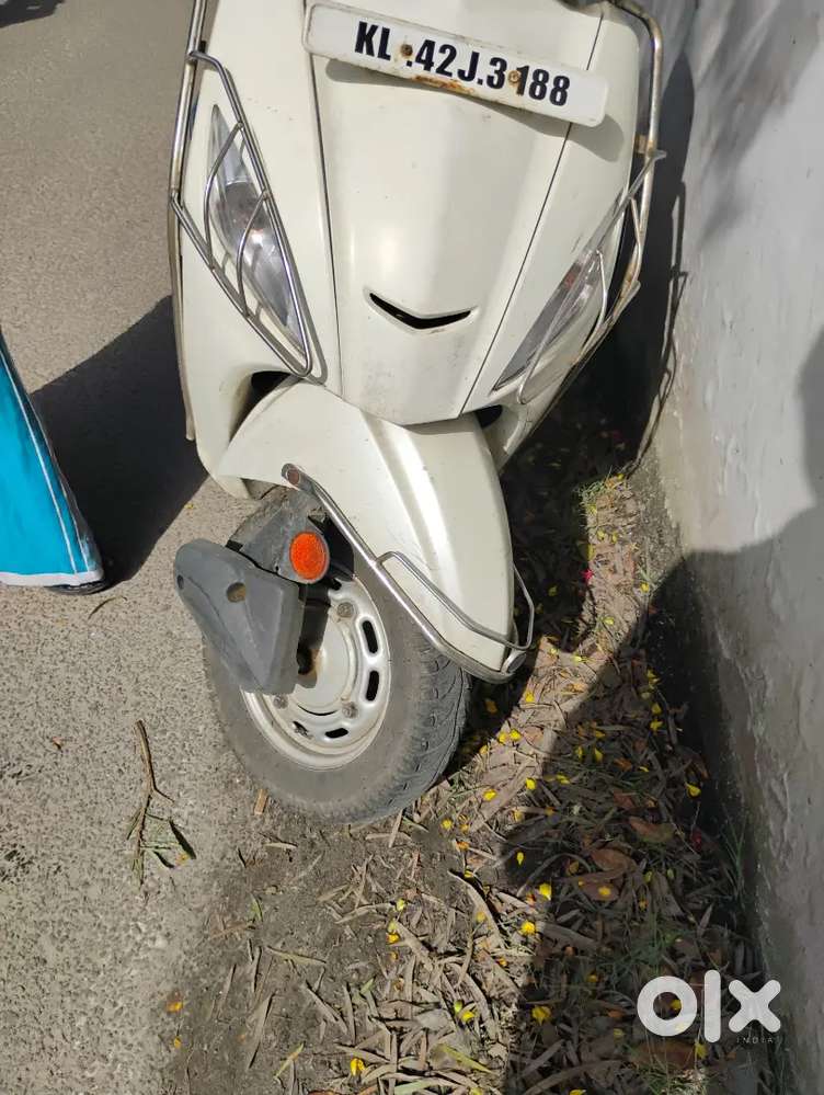 Good  confition, new insurance, new battery, new tyres, no compaints