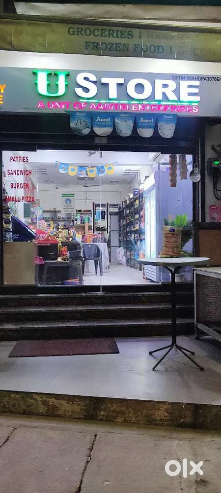 Shop available for rent