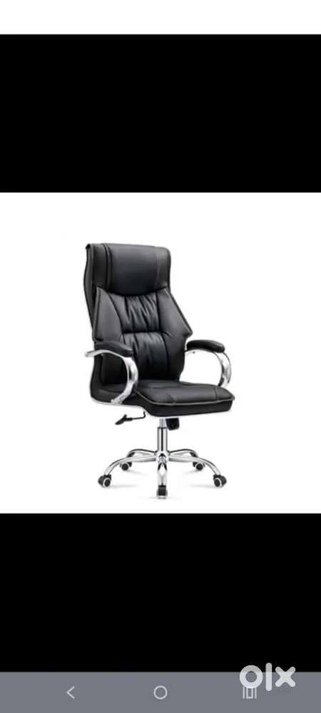 4675 suprim brand boss chair hollsell factory hai Kanta toli mein