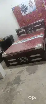 New luxurys style model queen size bed without storage