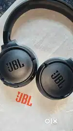Head phones
