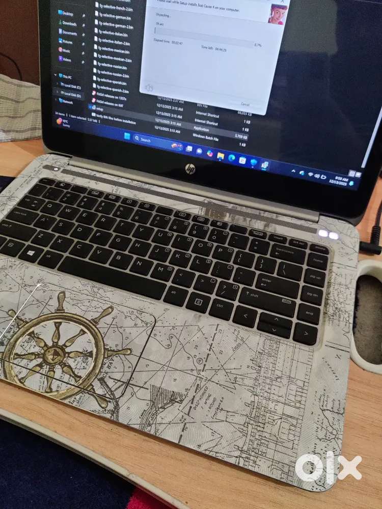 Hp touch OLED display laptop i7 13th gen 256gb ssd 4gb graphics card