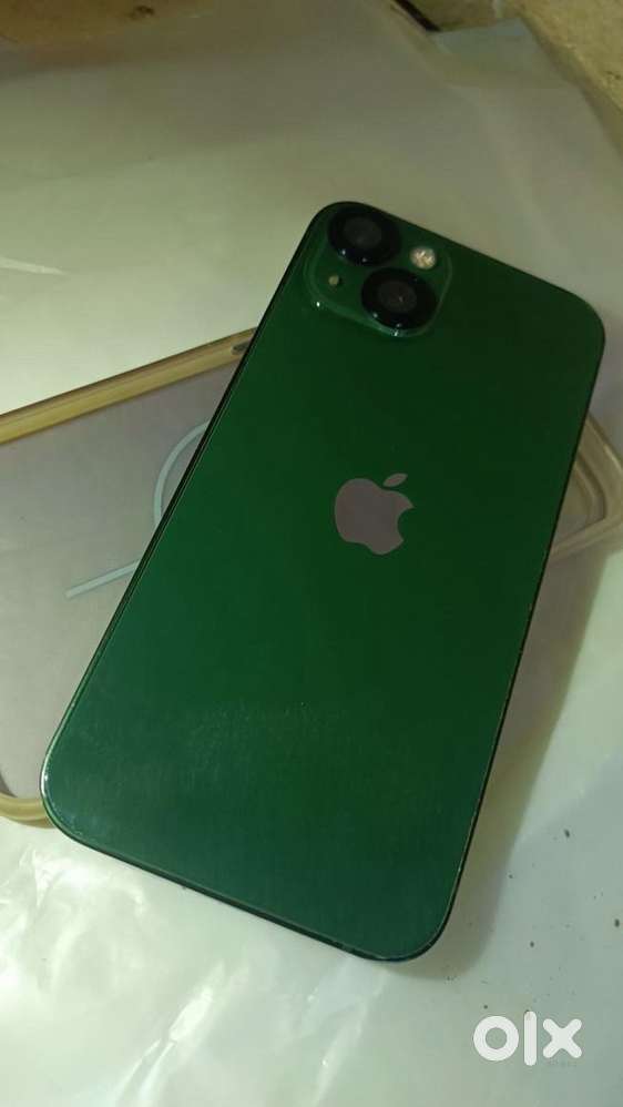 iPhone 13 green colour