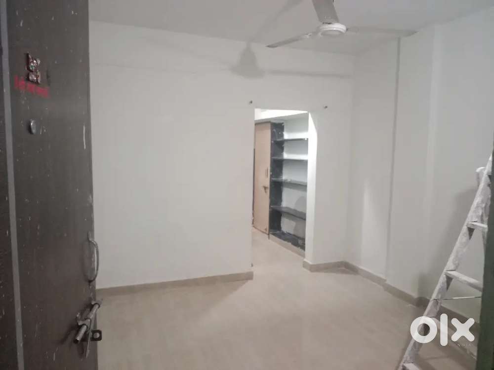 1rk on rent ready position no restriction