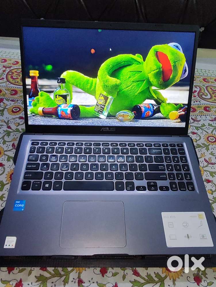 Excellent ASUS X515EA Laptop for Sale - Upgradable to Windows 11!