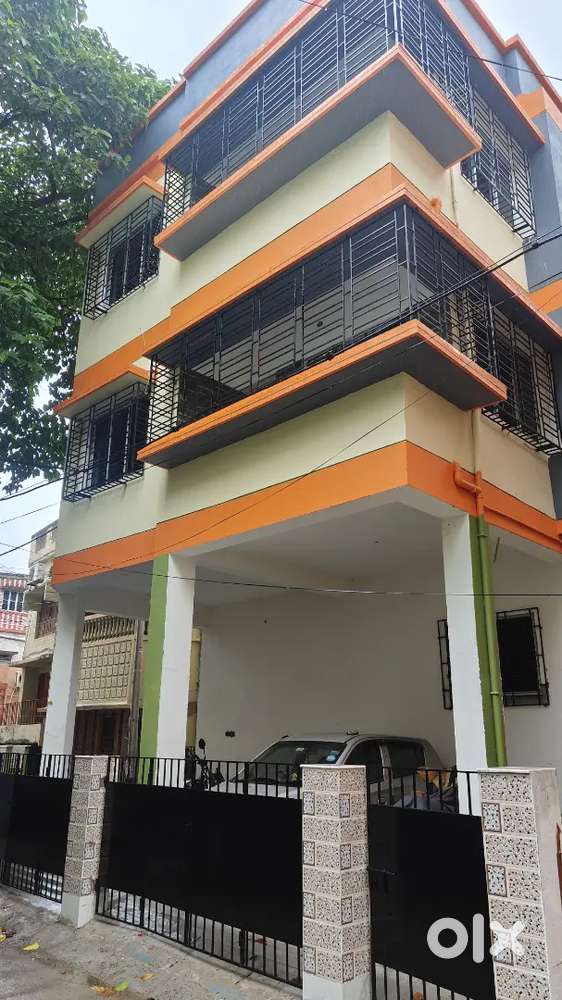 READY TO MOVE FLAT 3BHK @ SANTOSPUR