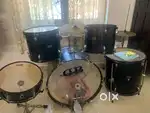 Drums set for music lovers