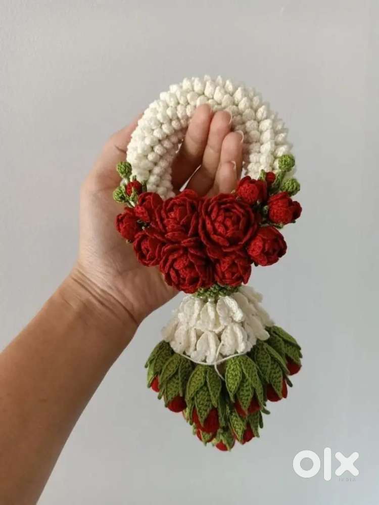 I need a good crochet & knitting  person