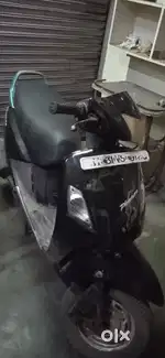 Hero Pleasure scooty