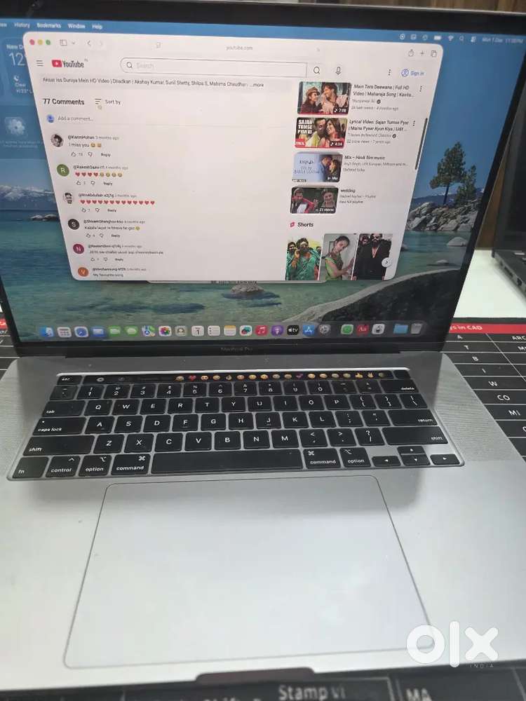 Macbook pro i7 16 display with graphic card