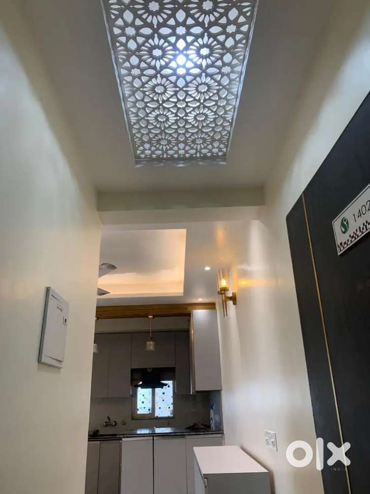 2 bhk available for rent