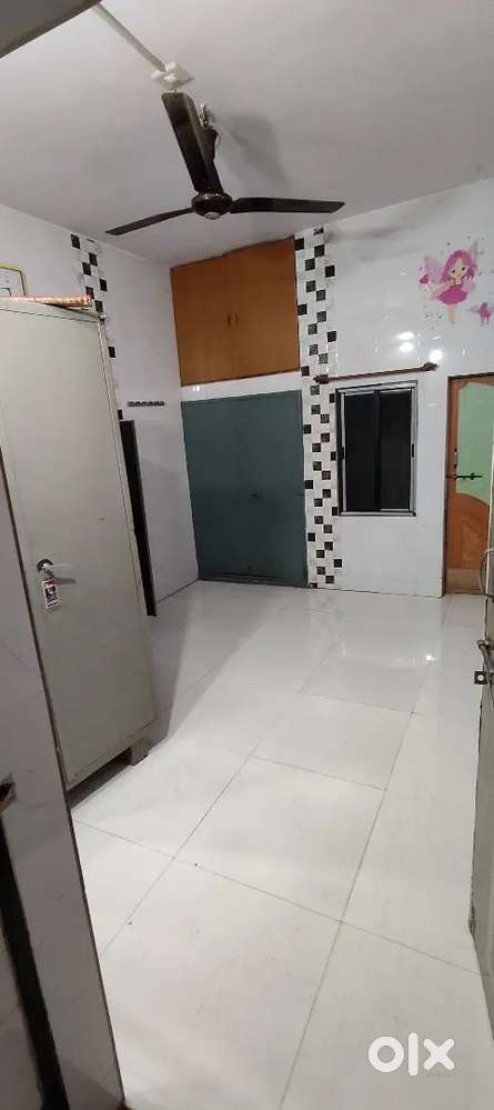 મેહુલ નગરમાં ૧૩૫ વાર નું ટાઇટલ ક્લિયર મકાન વેચવાનું/ભાડે દેવાનું છે.