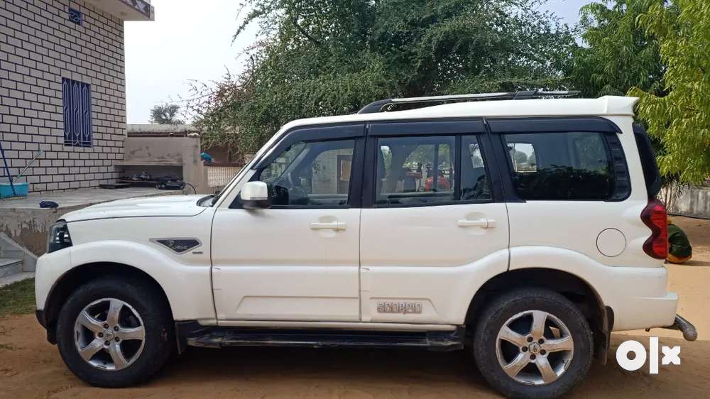 Mahindra Scorpio s11 2018 RC 2019 Diesel Well Maintained No accident