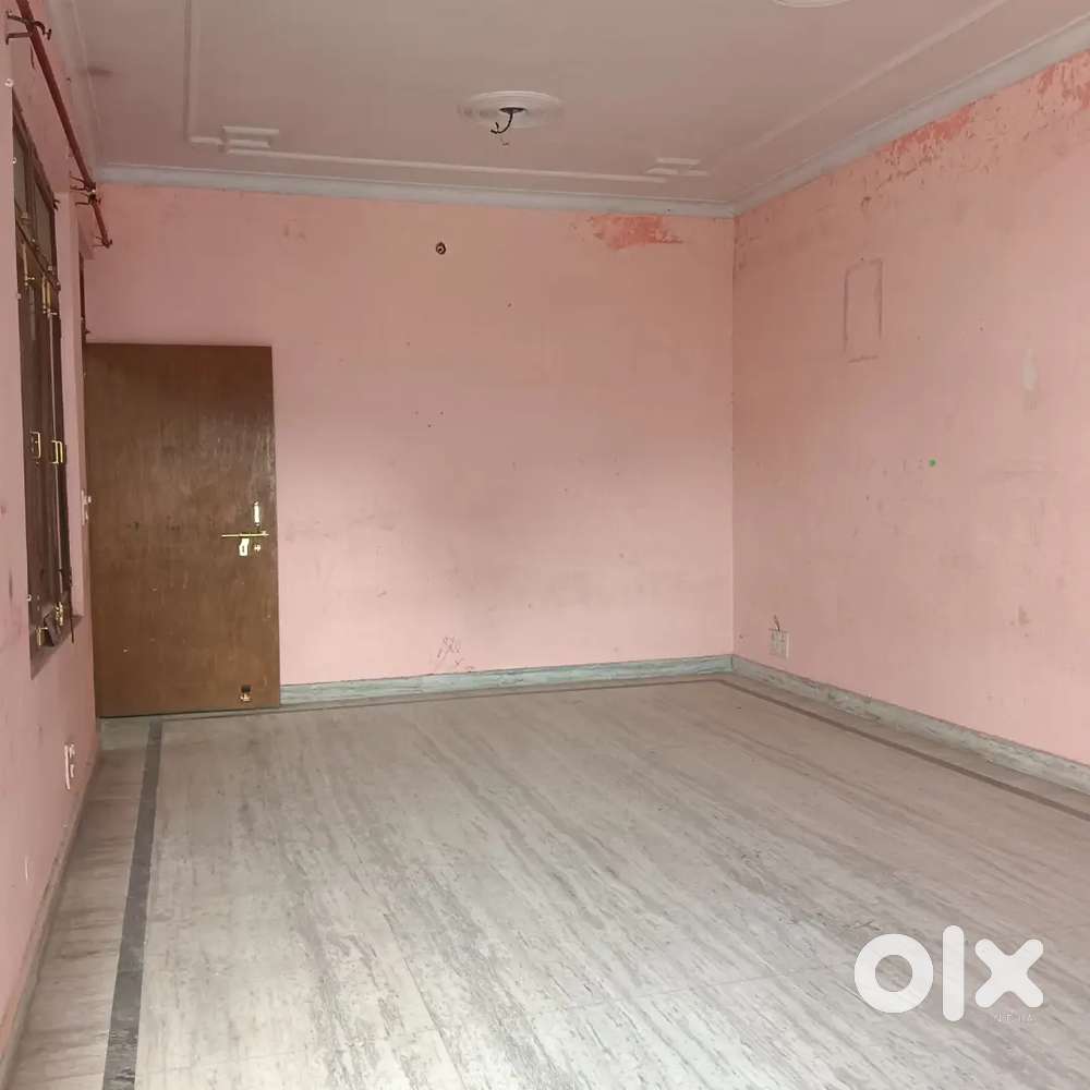 3 Rooms Set Is Available For Family On Rent Near Polytechnic Chauraha