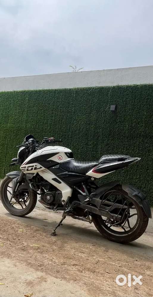 Ns 160 white colour single owner