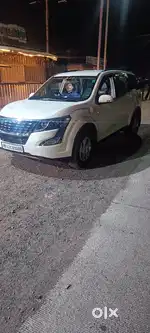 Mahindra XUV500 2016
