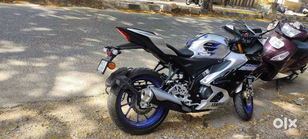 Yamaha R15M