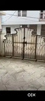 Renting house pg for girls and plots  furnished house