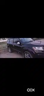Mahindra XUV500 2012