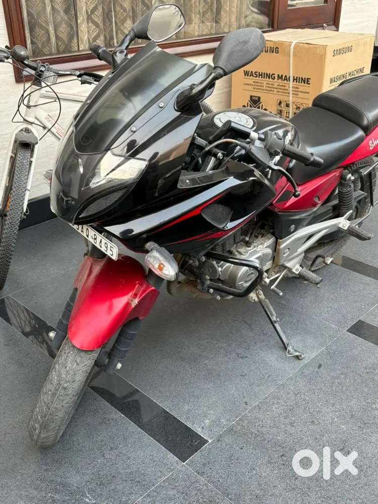 Pulsar 220 bike are in good condition ,looks like the new one