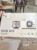 Cannon EOS M10 mirror less digital camera