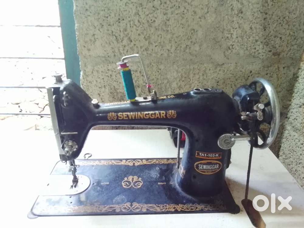 UMBRELLA SEWING MACHINE WITH MOTOR