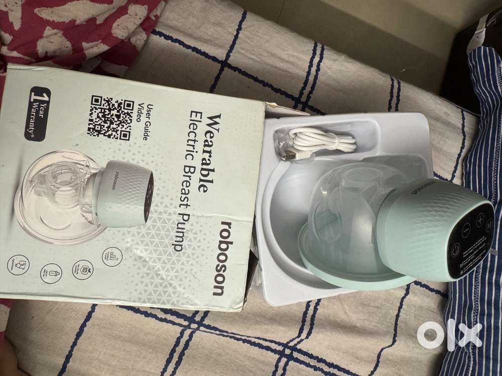 Breast pump - Roboson Wearable electric breast pump- Brand new