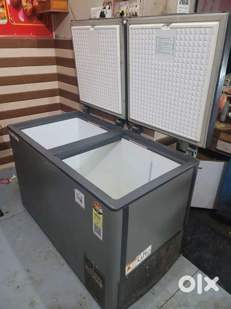 Deep fridge 300ltr