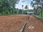 Muvatupuzha civil station 100 mtr only 9 cent houseplot 3.5 lak only
