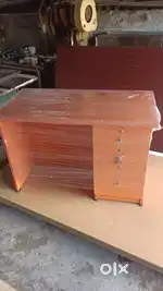 4*2 draw table brand new
