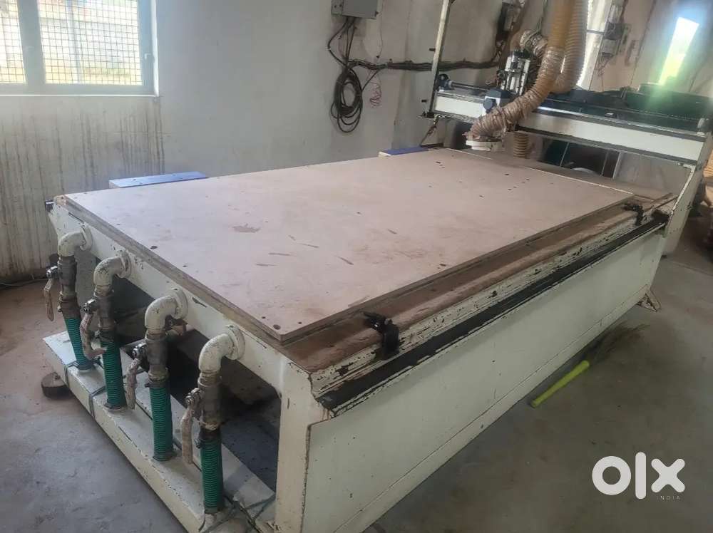 Cnc router with vaccum pump size 8x4
