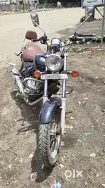 Bajaj 220 Avenger for Sale with New Tyres.