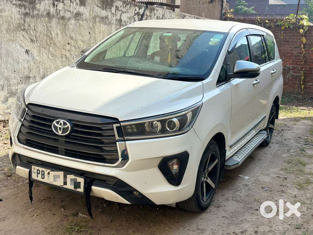Toyota Innova Crysta 2.4 V 8 STR, 2021, Diesel