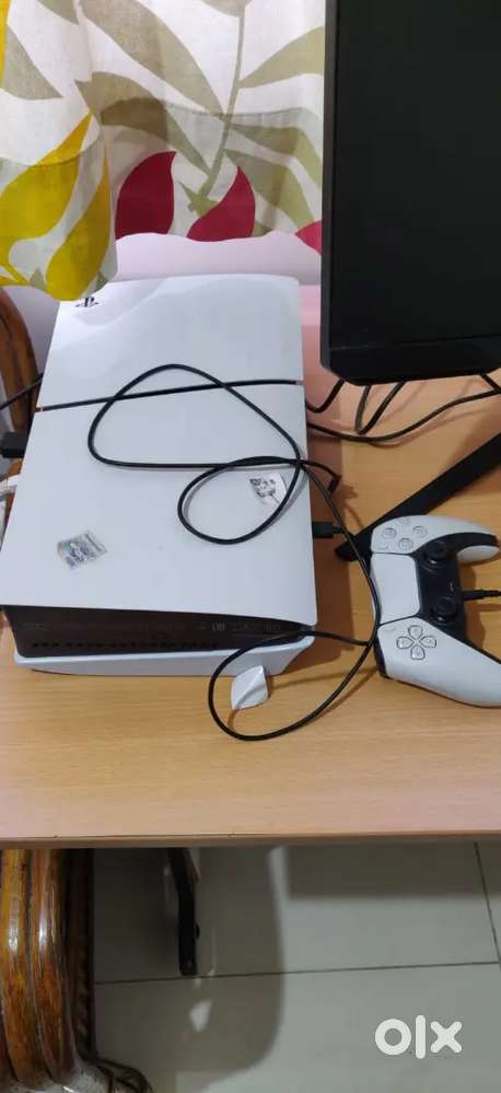 PlayStation PS5 1tb disc edition.