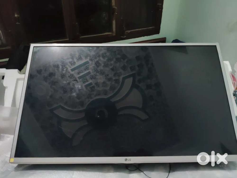 L.G 32 inch HD READY