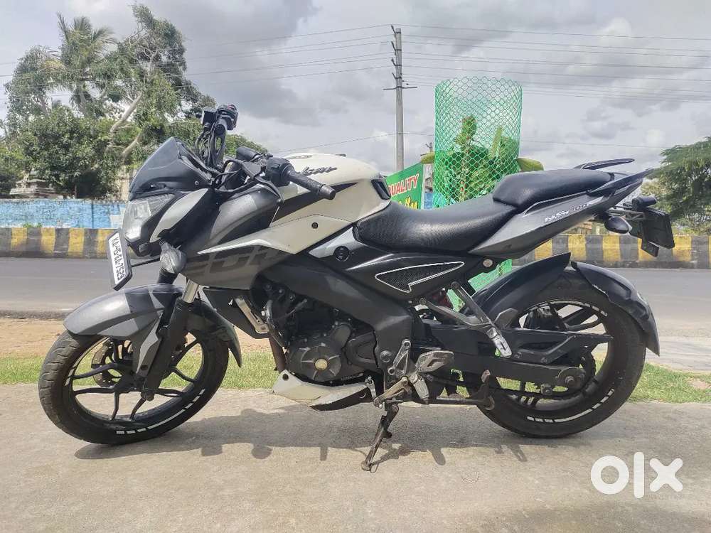 2019 model ns 200