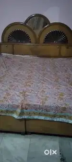 Good quality of wood bed