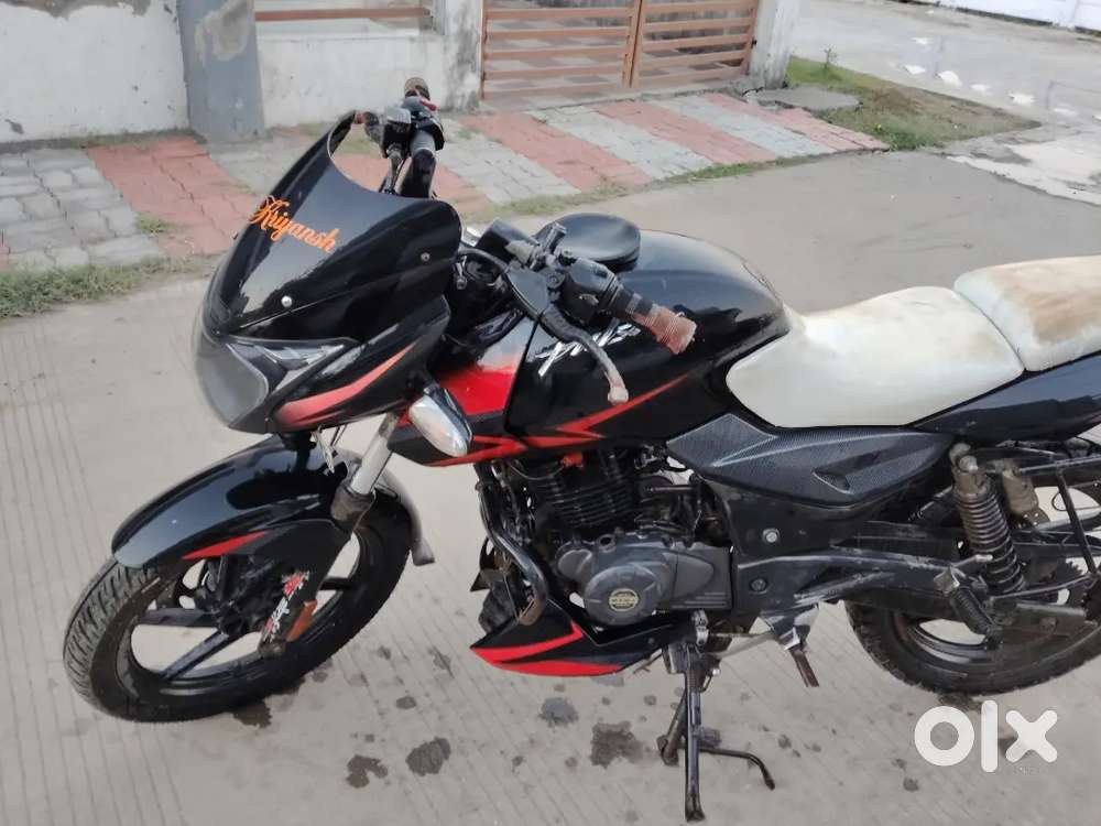 Pulsar 150 BS6 dual disc