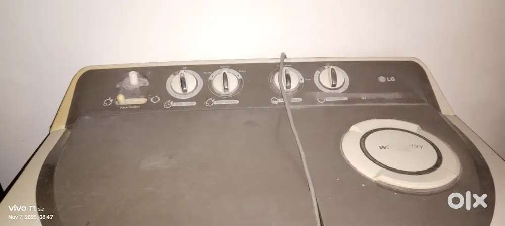 Worlpul washing machine