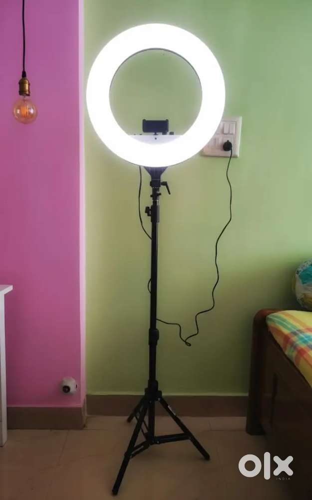 Digitek DRL-18HC,18 INCH PREMIUM LED RING LIGHT & 158cm STAND