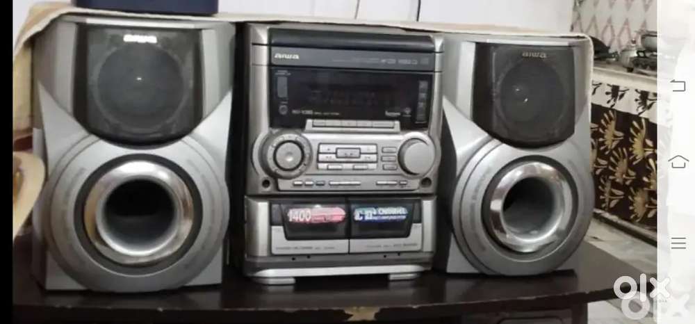Aiwa music system